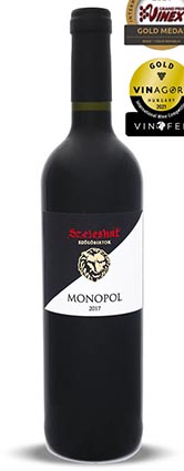 szeleshát Monopol egyedi szekszárdi bor, névreszóló címkével, boros címkék
